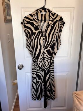 Rachel Zoe Black and Cream Zebra Midi Shirt Dress